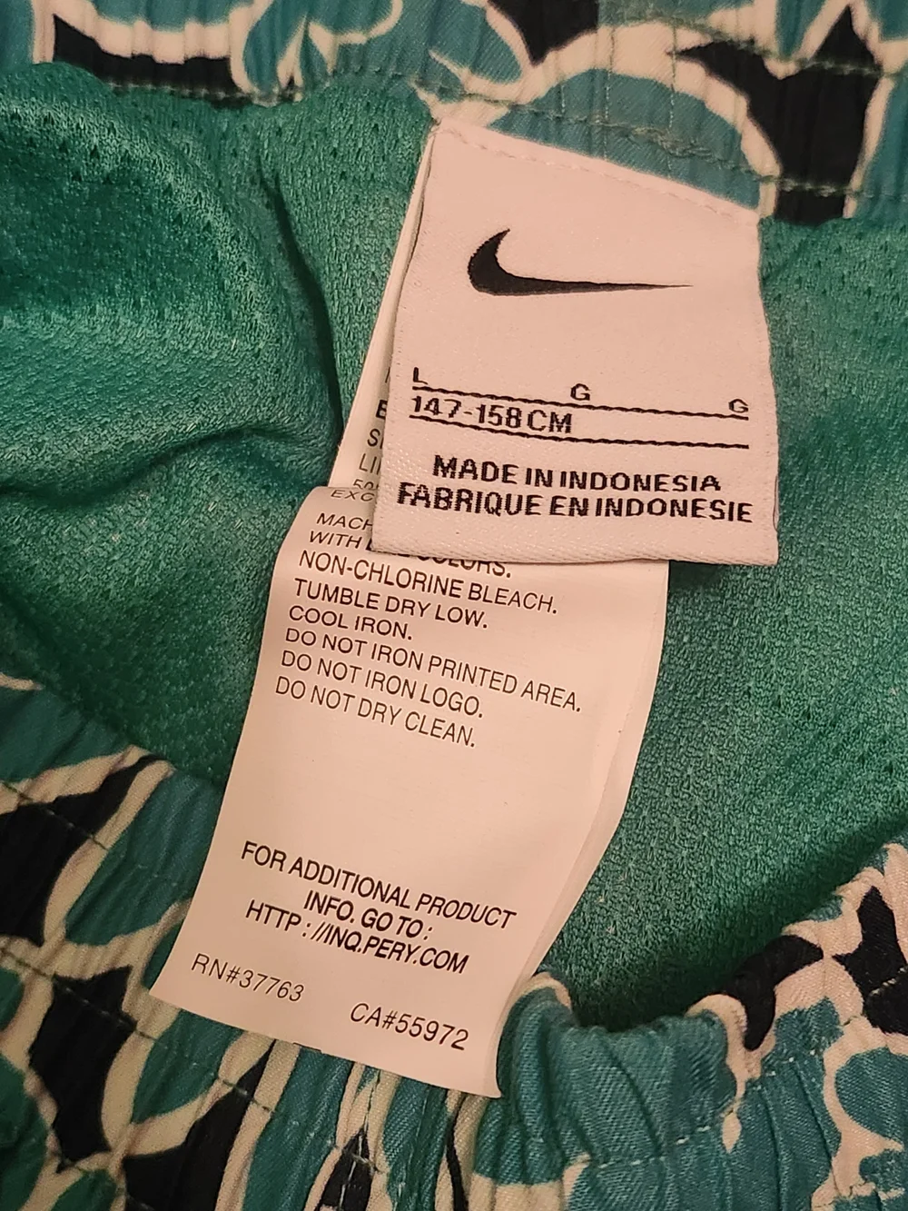 Nike Kids Swim Breaker Volley Swim Shorts NWT Size Large Boys